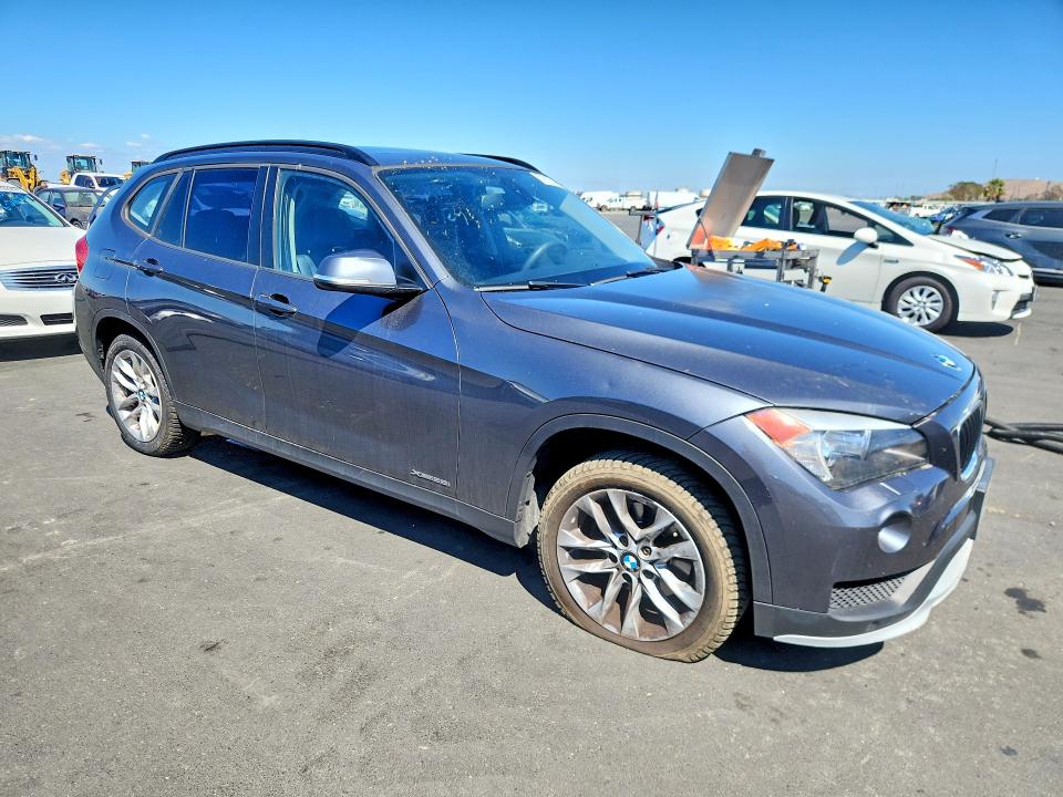 67913316 :رقم المزاد ، WBAVL1C55FVY30508 vin ، 2015 Bmw X1 مزاد بيع