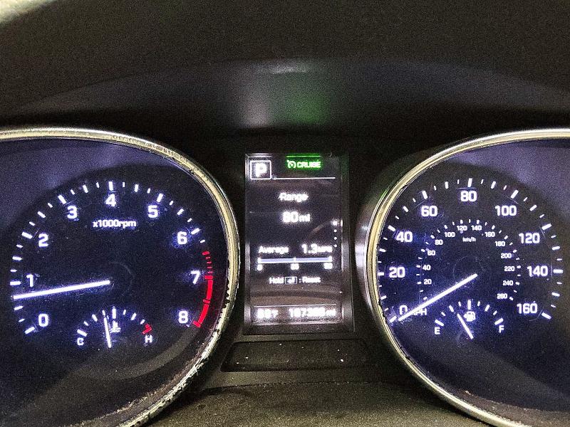 2017 Hyundai Santa Fe Sport მანქანა იყიდება აუქციონზე, vin: 5XYZU3LA2HG390588, აუქციონის ნომერი: 66007016