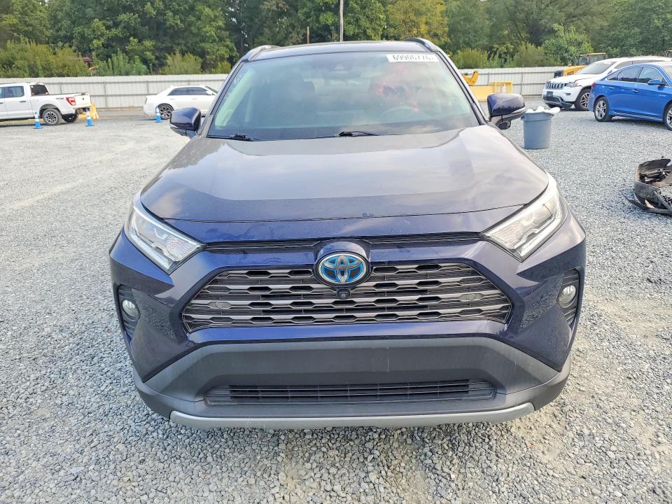 69906776 :رقم المزاد ، 4T3D6RFV8MU023972 vin ، 2021 Toyota Rav4 مزاد بيع