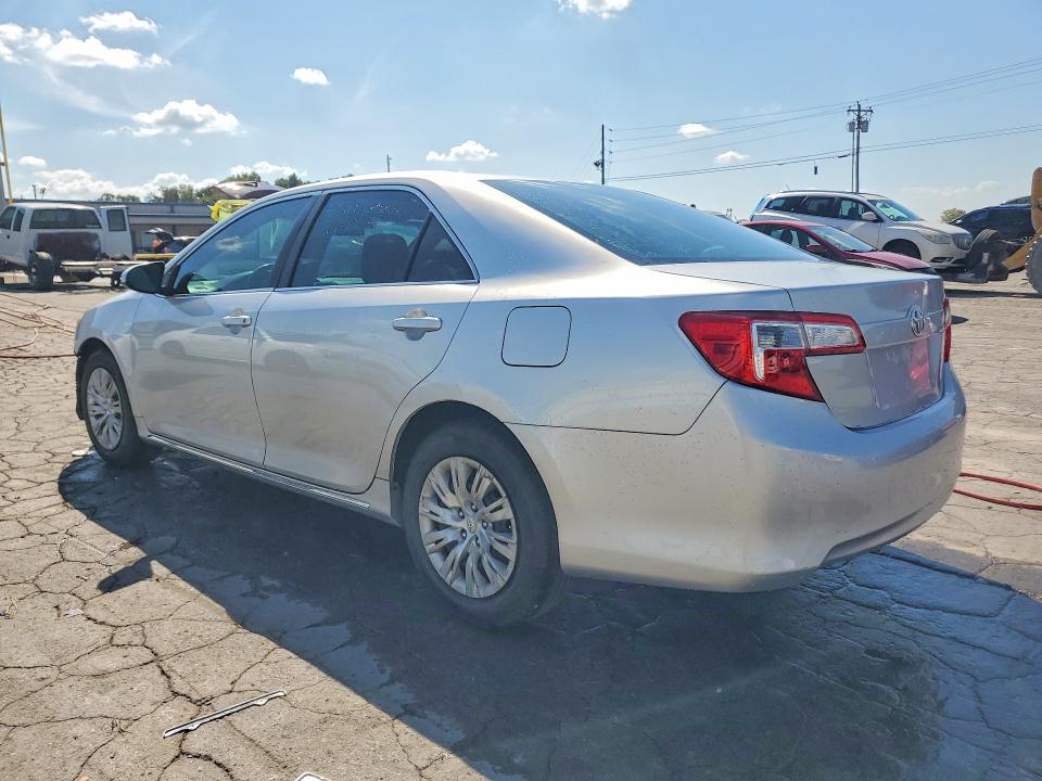 68849396 :رقم المزاد ، 4T4BF1FK6DR329288 vin ، 2013 Toyota Camry مزاد بيع