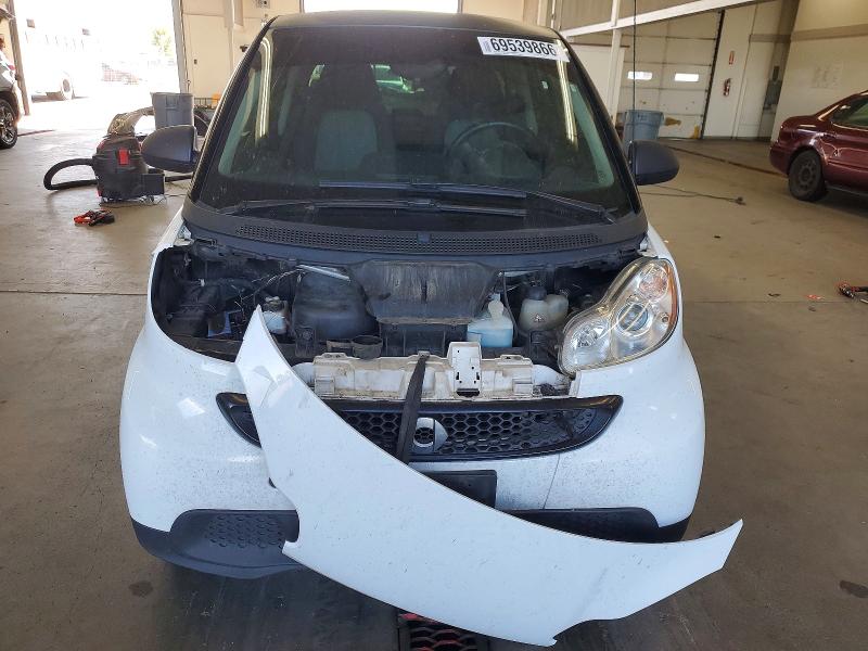 2013 Smart Fortwo მანქანა იყიდება აუქციონზე, vin: WMEEJ3BA7DK688231, აუქციონის ნომერი: 69539866
