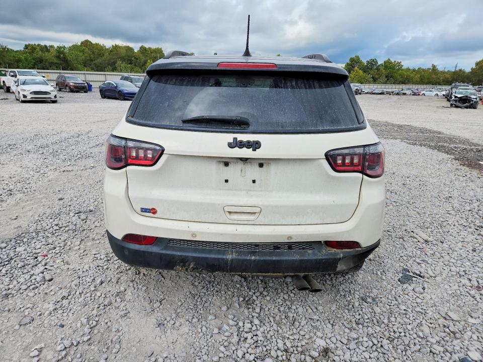 2021 Jeep Compass მანქანა იყიდება აუქციონზე, vin: 3C4NJCBBXMT526907, აუქციონის ნომერი: 70108436