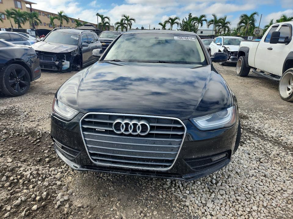 Продаж на аукціоні авто 2013 Audi A4, vin: WAUFFAFL6DA055257, номер лоту: 70676816