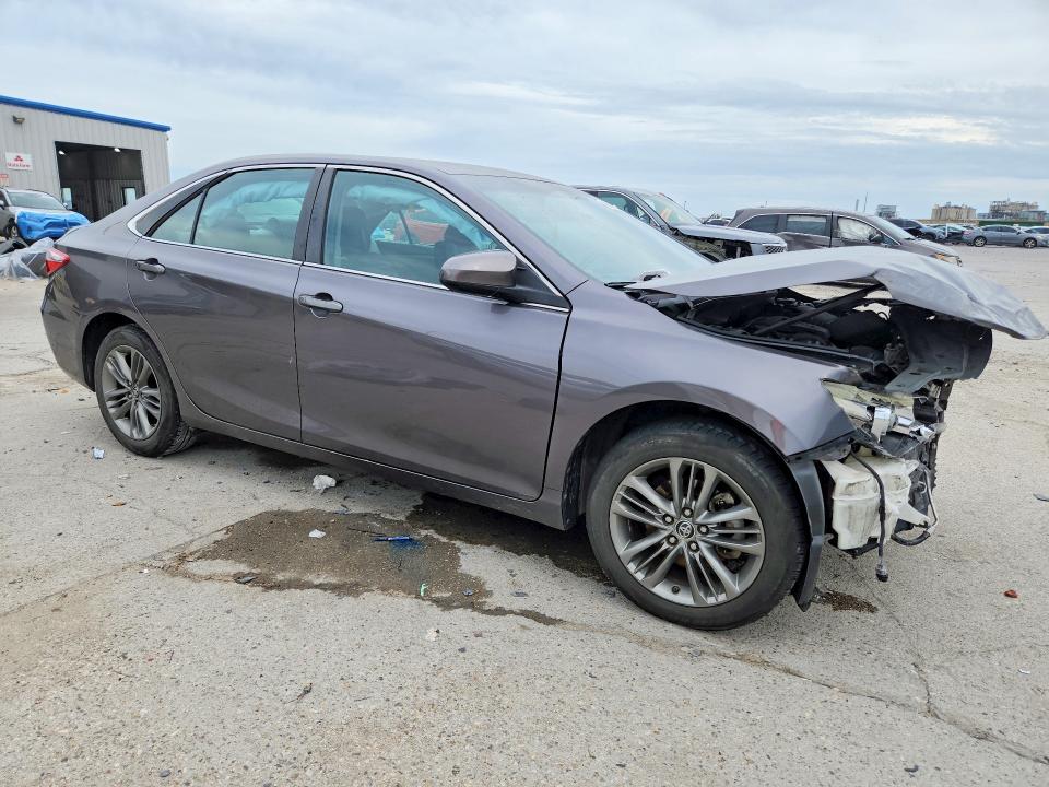 2015 Toyota Camry მანქანა იყიდება აუქციონზე, vin: 4T1BF1FK8FU034268, აუქციონის ნომერი: 68099226