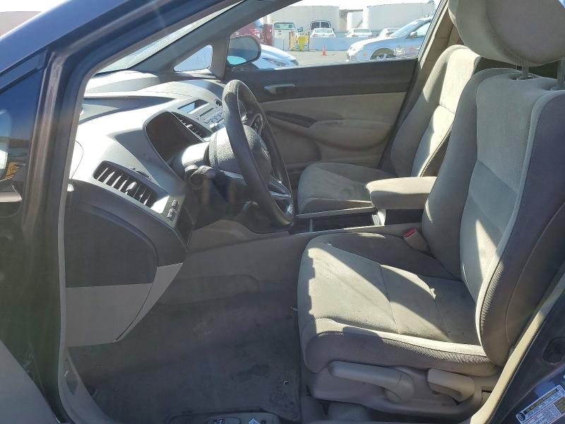 70115886 :رقم المزاد ، 19XFA1F50AE058666 vin ، 2010 Honda Civic مزاد بيع
