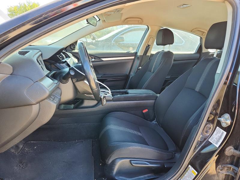 67862176 :رقم المزاد ، 2HGFC2F62JH011735 vin ، 2018 Honda Civic مزاد بيع