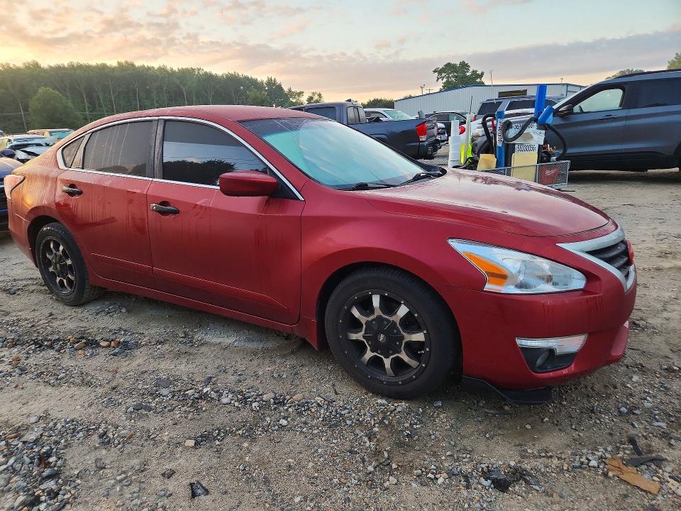2014 Nissan Altima მანქანა იყიდება აუქციონზე, vin: 1N4AL3APXEC403441, აუქციონის ნომერი: 68418466