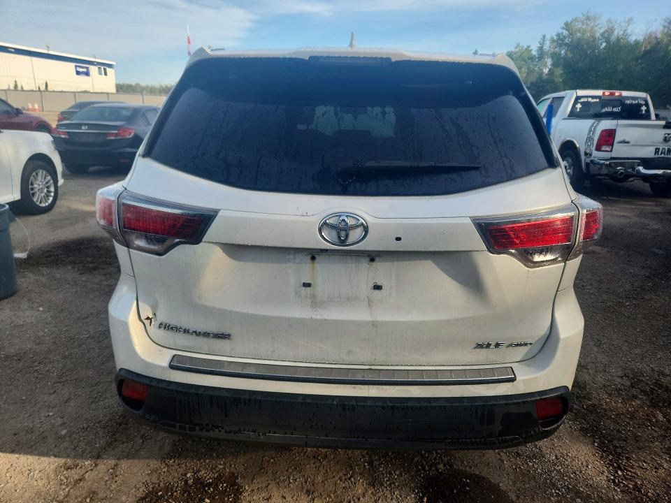 67618586 :رقم المزاد ، 5TDJKRFH0ES071414 vin ، 2014 Toyota Highlander مزاد بيع