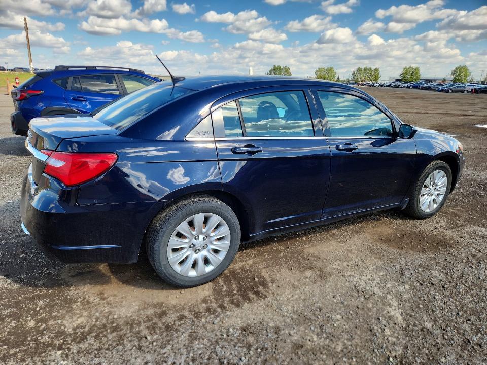 68018026 :رقم المزاد ، 1C3CCBAB4CN296362 vin ، 2012 Chrysler 200 مزاد بيع