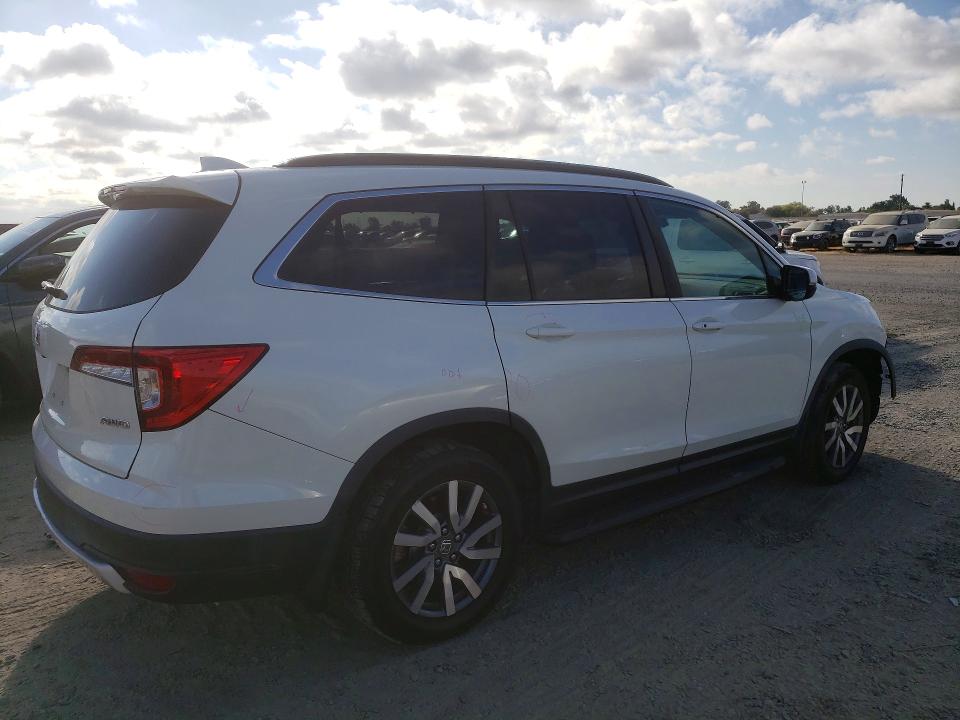 67169556 :رقم المزاد ، 5FNYF6H57KB030251 vin ، 2019 Honda Pilot مزاد بيع
