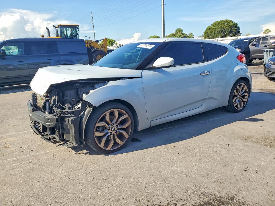 Продажа на аукционе авто 2015 Hyundai Veloster, vin: KMHTC6AD0FU222740, номер лота: 67365576