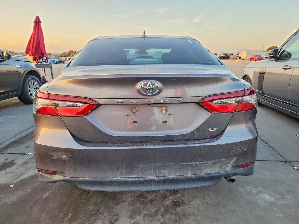 Aukcja sprzedaży 2021 Toyota Camry, vin: 4T1C11AK2MU470718, numer aukcji: 69605396