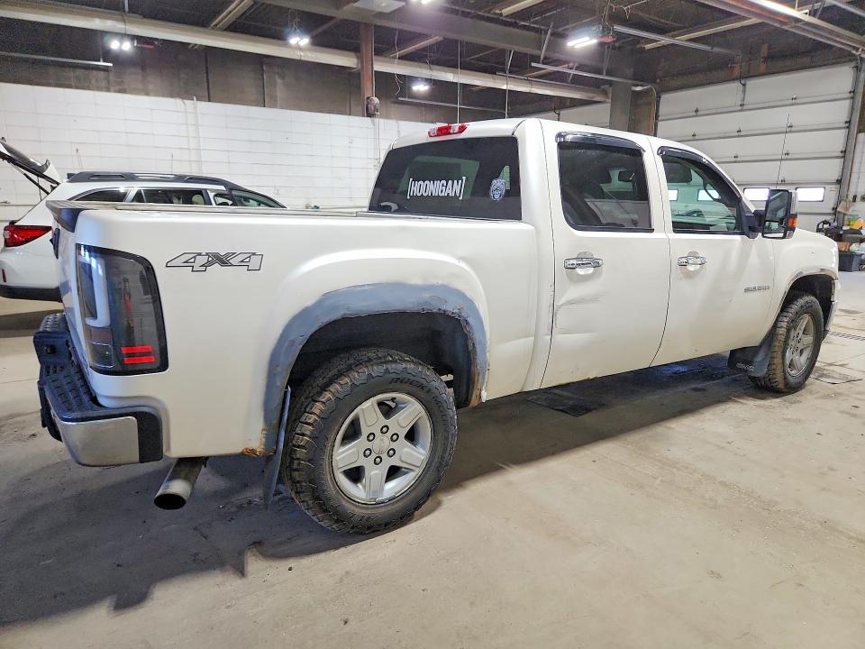 67718996 :رقم المزاد ، 3GTP2WE37BG218109 vin ، 2011 Gmc Sierra مزاد بيع