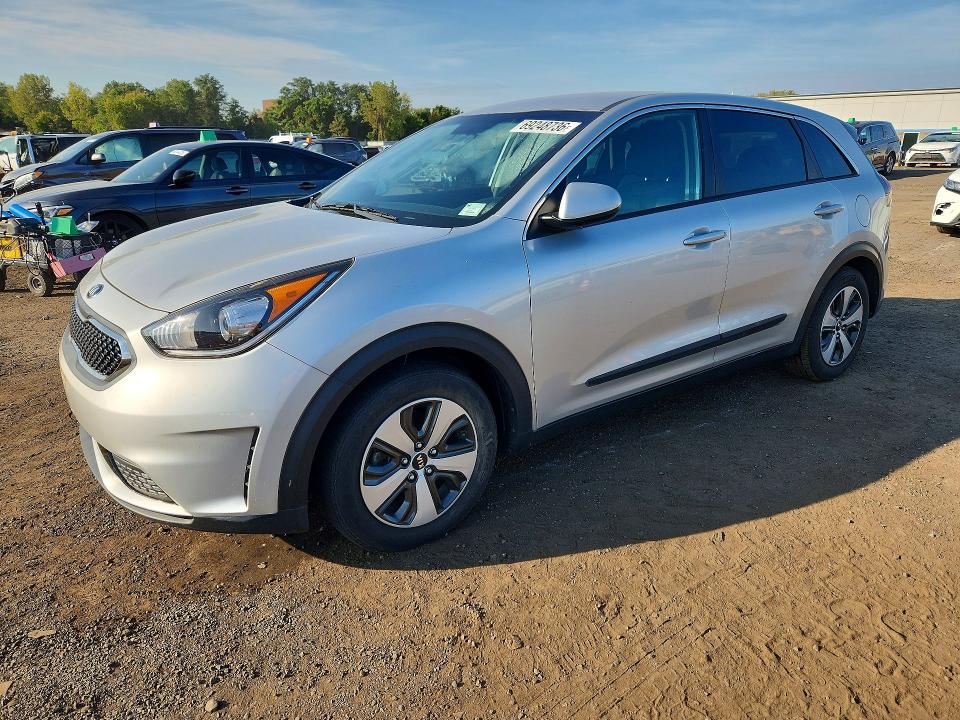 2017 Kia Niro მანქანა იყიდება აუქციონზე, vin: KNDCB3LC7H5047877, აუქციონის ნომერი: 69248736