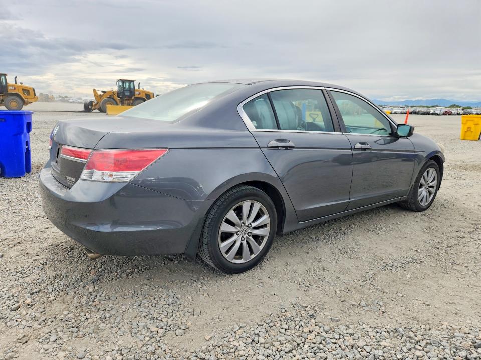 2011 Honda Accord მანქანა იყიდება აუქციონზე, vin: 1HGCP2F76BA009860, აუქციონის ნომერი: 69198826