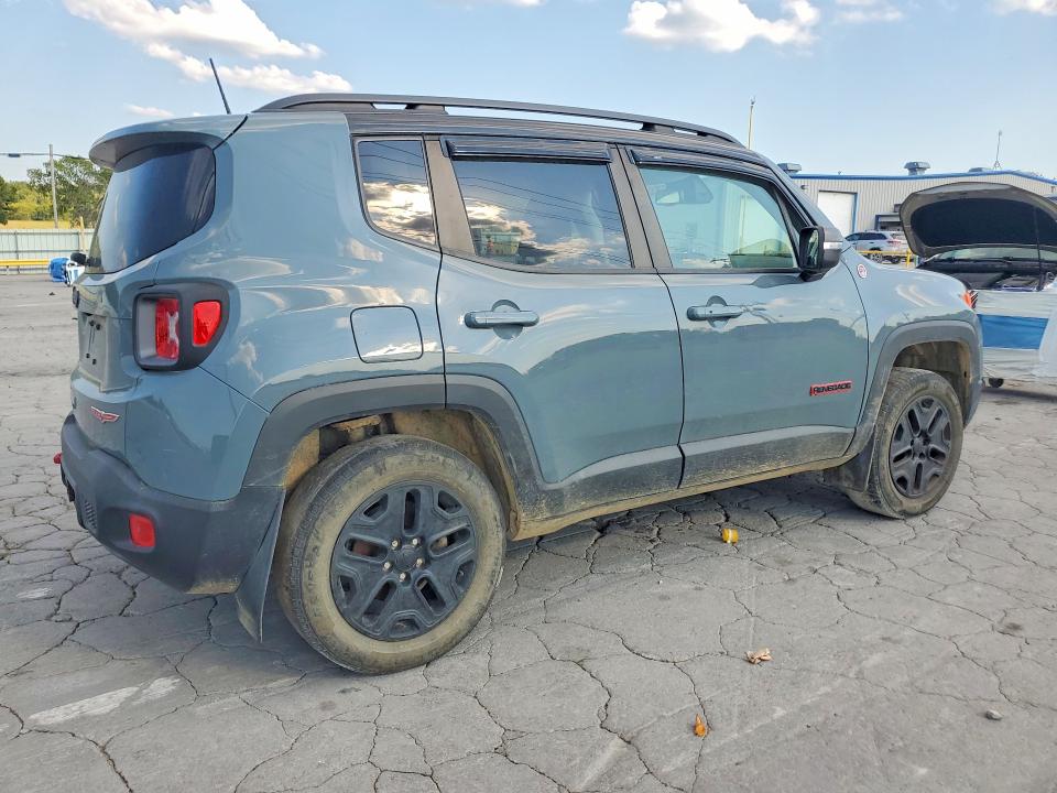 2018 Jeep Renegade მანქანა იყიდება აუქციონზე, vin: ZACCJBCB5JPH94282, აუქციონის ნომერი: 67814446