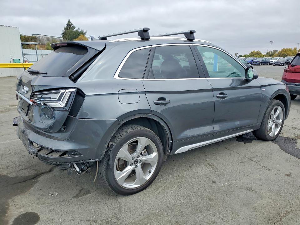 66966296 :رقم المزاد ، WA1EAAFY4N2132352 vin ، 2022 Audi Q5 مزاد بيع