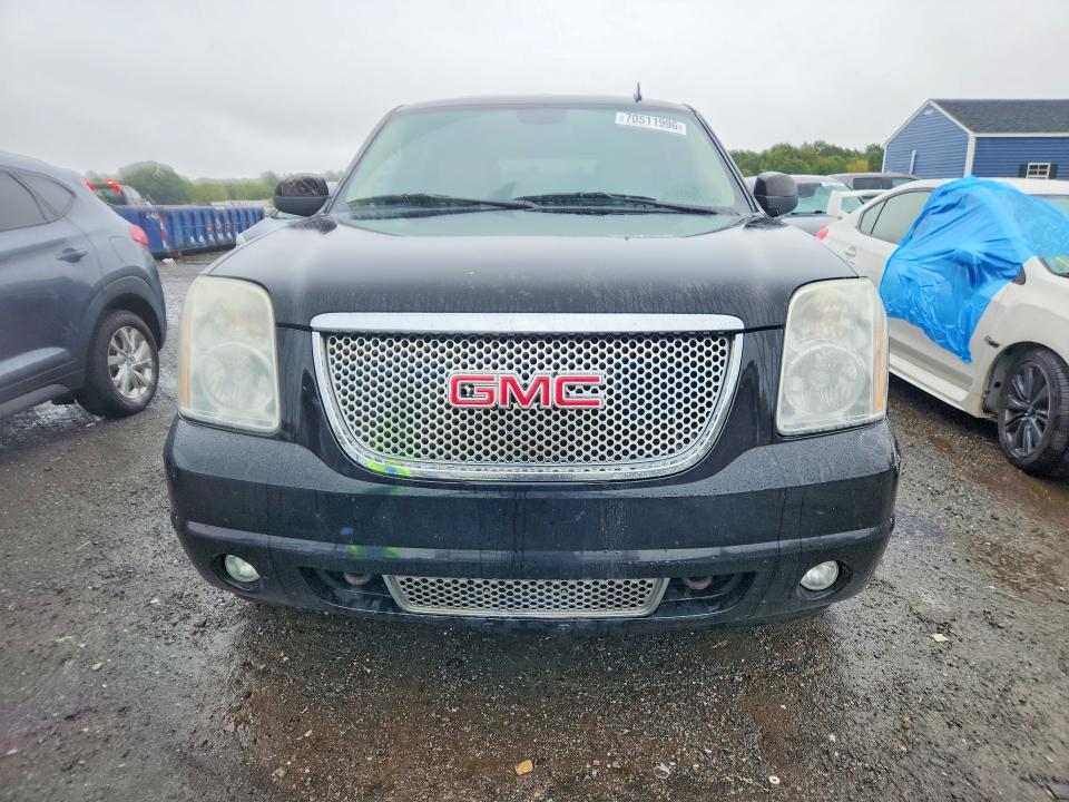 70511996 :رقم المزاد ، 1GKS2EEF7BR290611 vin ، 2011 Gmc Yukon مزاد بيع