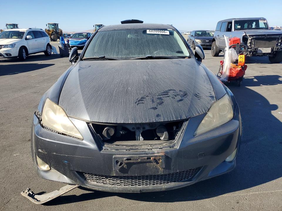 2006 Lexus Is მანქანა იყიდება აუქციონზე, vin: JTHBE262862006915, აუქციონის ნომერი: 68209806
