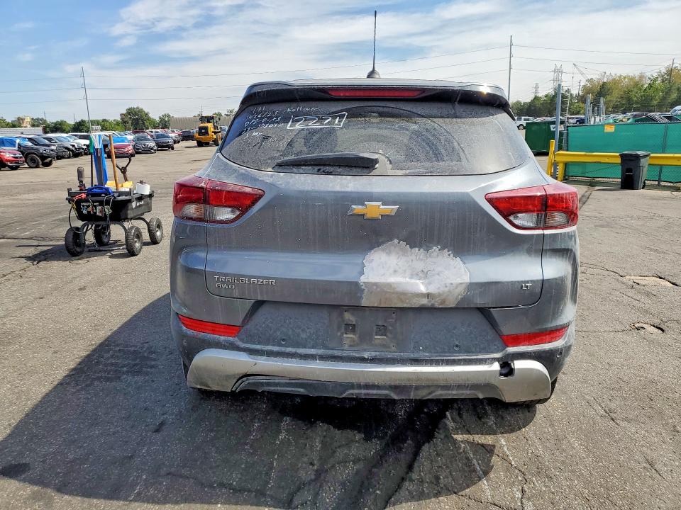 69373926 :رقم المزاد ، KL79MRSLXMB115901         vin ، 2021 Chevrolet Trailblazer مزاد بيع