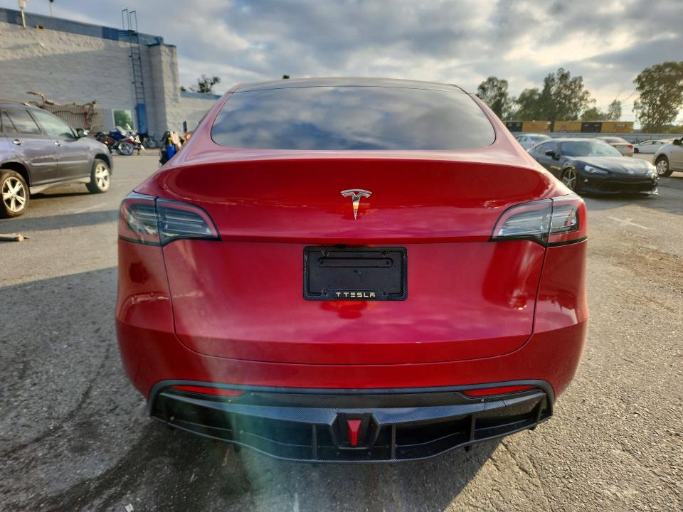 Продажа на аукционе авто 2023 Tesla Model Y, vin: 7SAYGDEE3PA168866, номер лота: 69882106