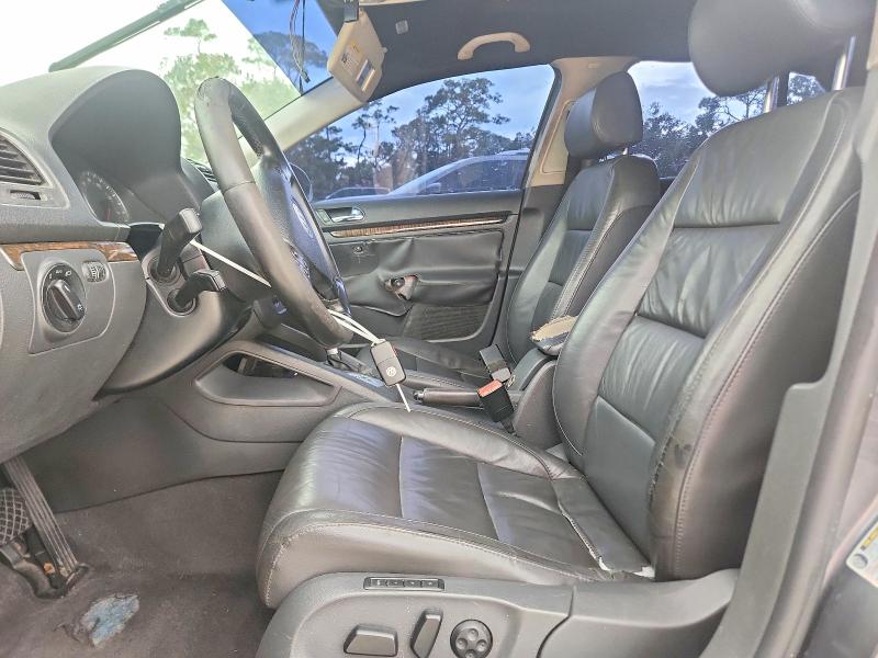 Продажа на аукционе авто 2005 Volkswagen New Jetta, vin: 3VWDF71K35M647535, номер лота: 69299986