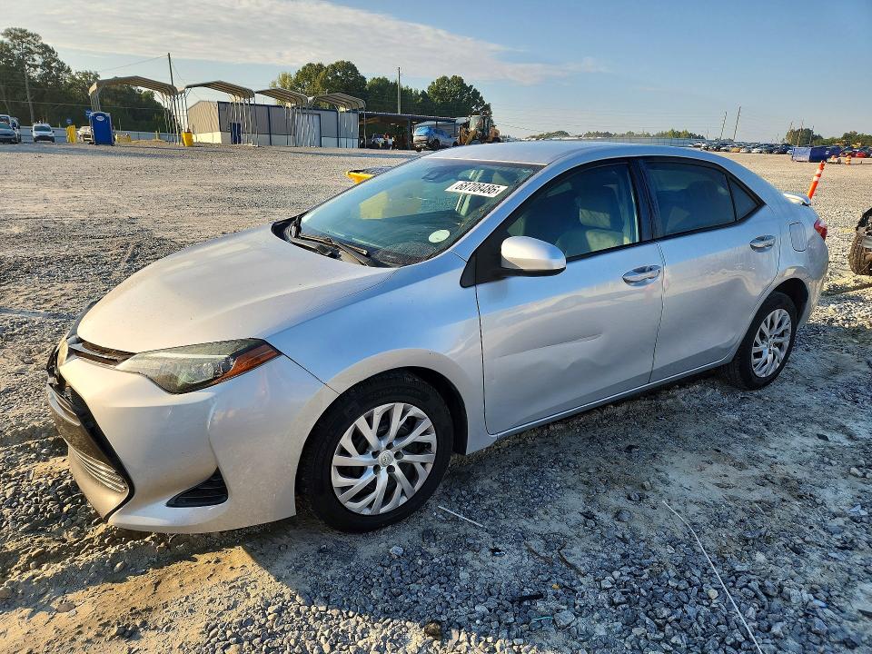 Auction sale of the 2018 Toyota Corolla, vin: 5YFBURHE2JP766398, lot number: 68708486