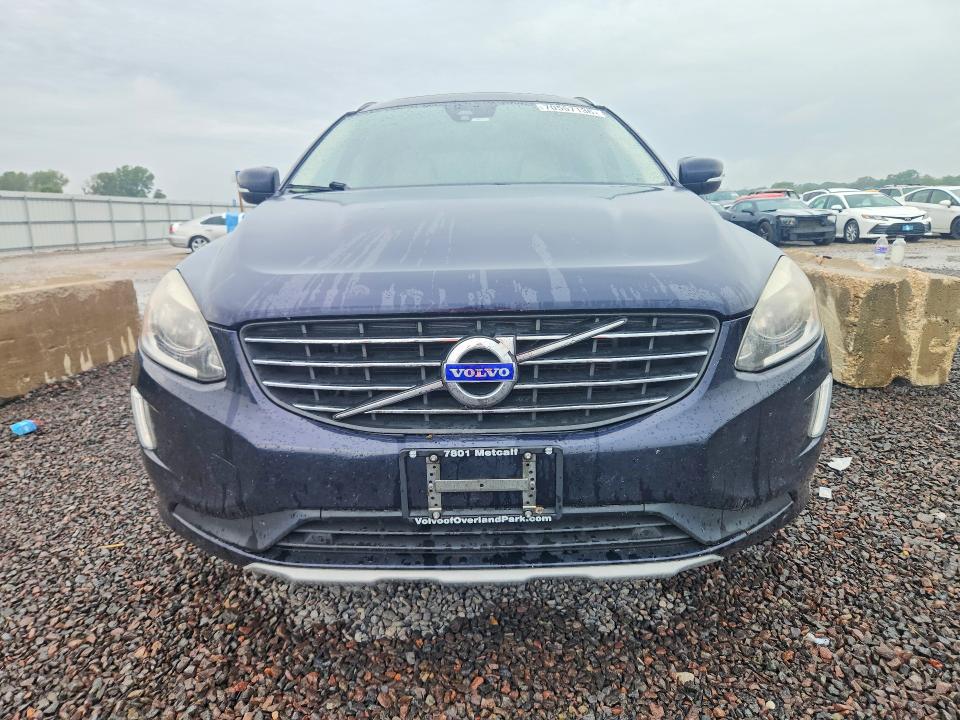 Продажа на аукционе авто 2016 Volvo Xc60, vin: YV4612RK8G2798976, номер лота: 70557136