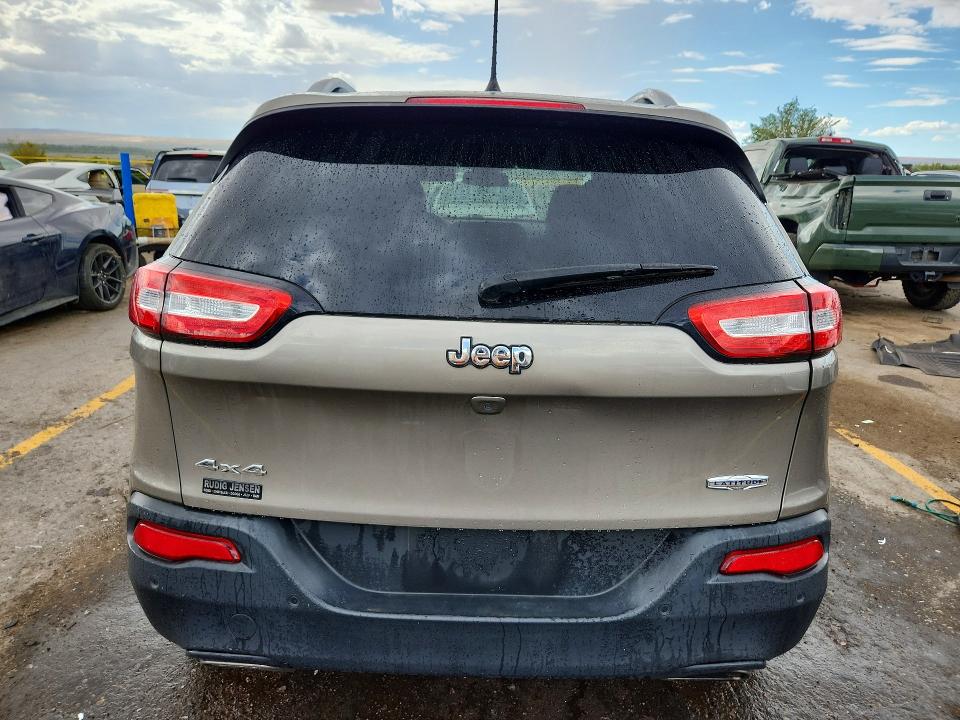 67850676 :رقم المزاد ، 1C4PJMCS2HW596754 vin ، 2017 Jeep Cherokee مزاد بيع