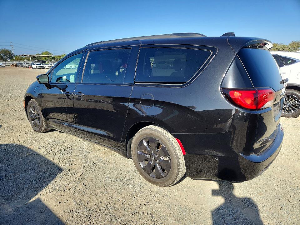 Продажа на аукционе авто 2020 Chrysler Pacifica, vin: 2C4RC1N79LR235081, номер лота: 68263416