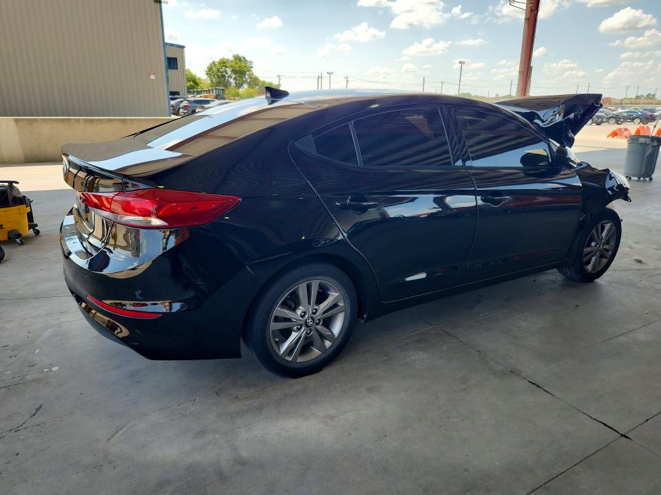 Продаж на аукціоні авто 2018 Hyundai Elantra, vin: 5NPD84LF7JH233993, номер лоту: 67898466