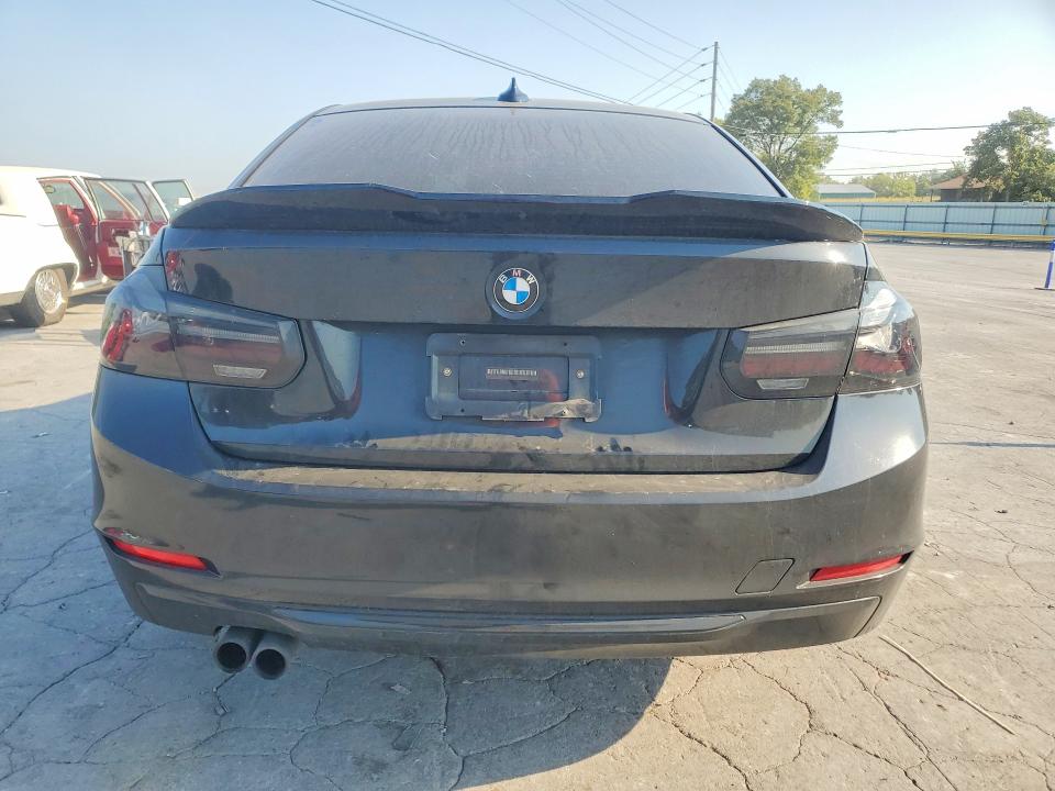 67685586 :رقم المزاد ، WBA3B5G58DNS05352 vin ، 2013 Bmw 328 مزاد بيع