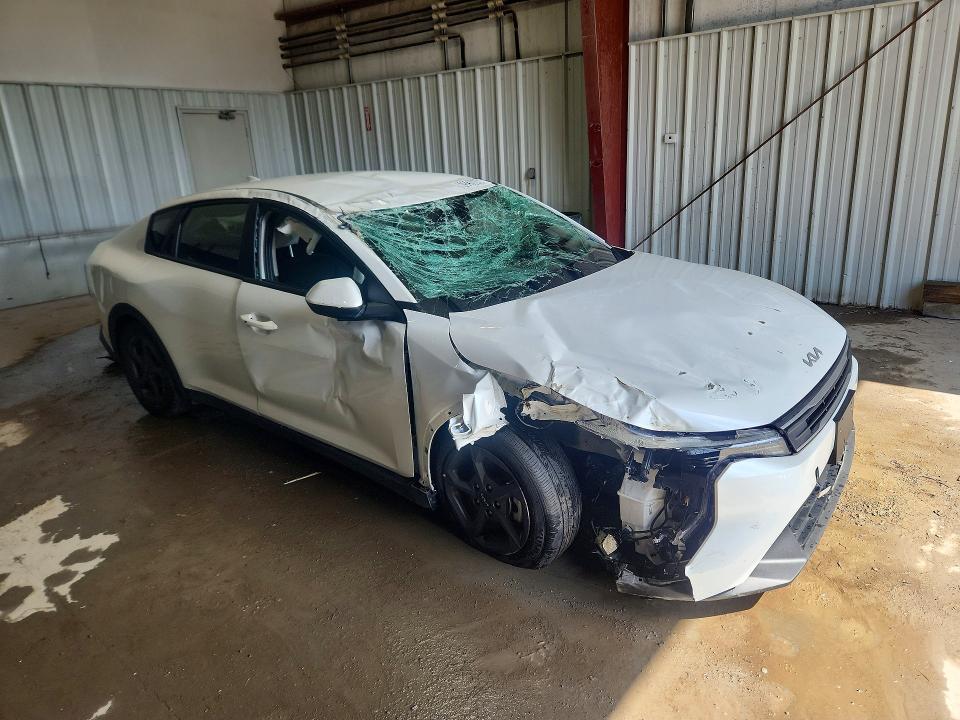 69239846 :رقم المزاد ، 3KPFT4DEXTE260559 vin ، 2026 Kia K4 مزاد بيع