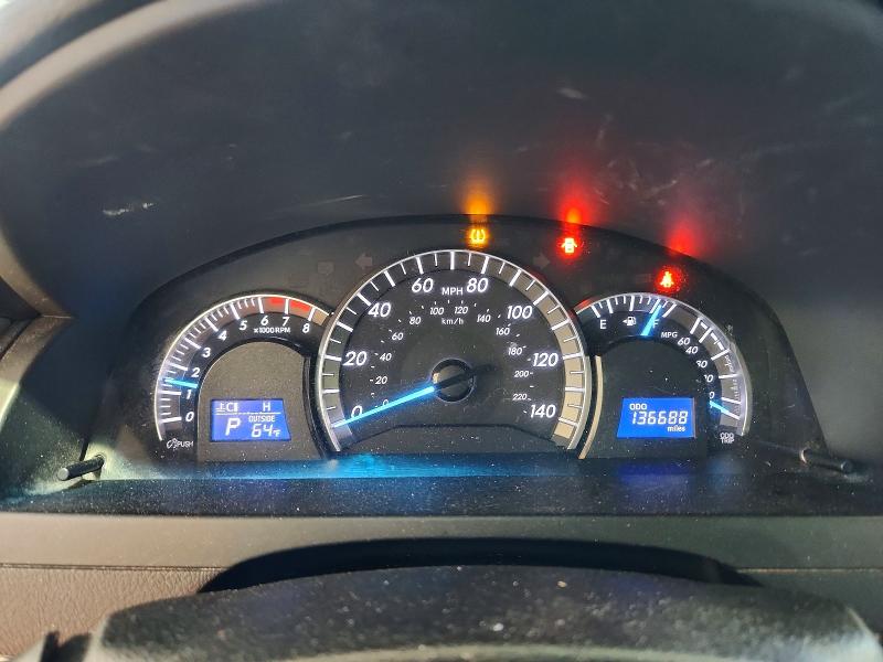 70687236 :رقم المزاد ، 4T1BF1FK1EU736804 vin ، 2014 Toyota Camry مزاد بيع