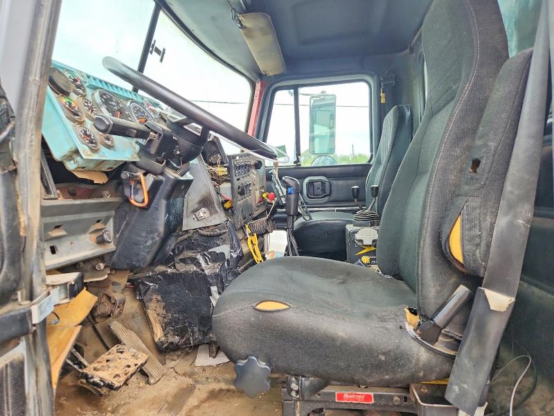 Aukcja sprzedaży 1999 Mack Cl713, vin: 1M2AD09C8XW009117, numer aukcji: 68747486