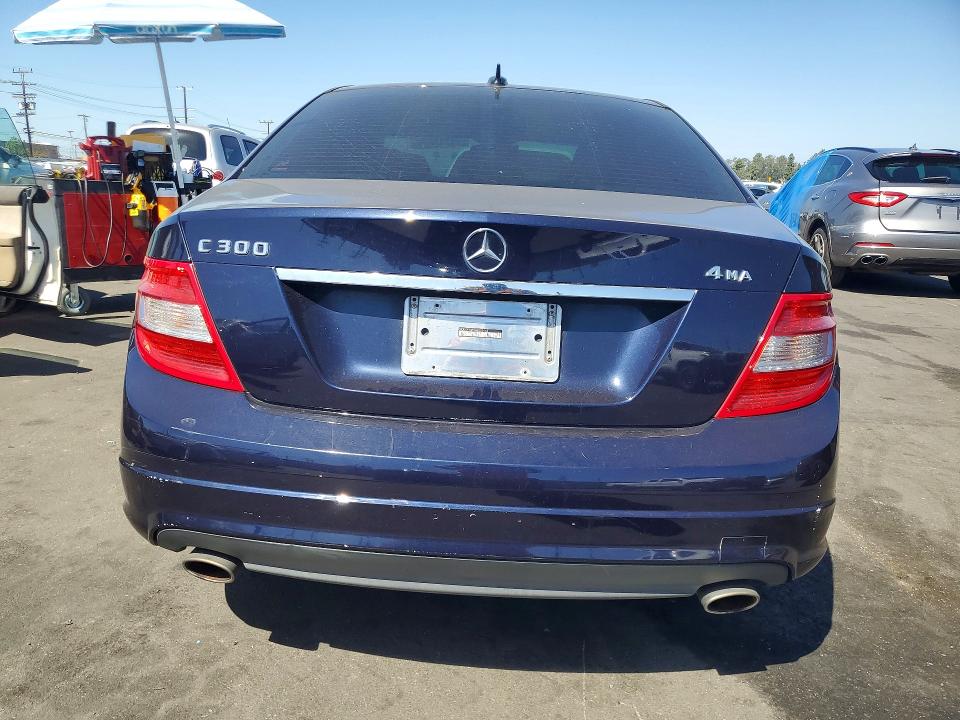 Продаж на аукціоні авто 2010 Mercedes-benz C, vin: WDDGF8BB5AR093448, номер лоту: 71212026