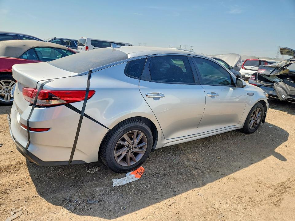 2020 Kia Optima მანქანა იყიდება აუქციონზე, vin: 5XXGT4L39LG384981, აუქციონის ნომერი: 66117256