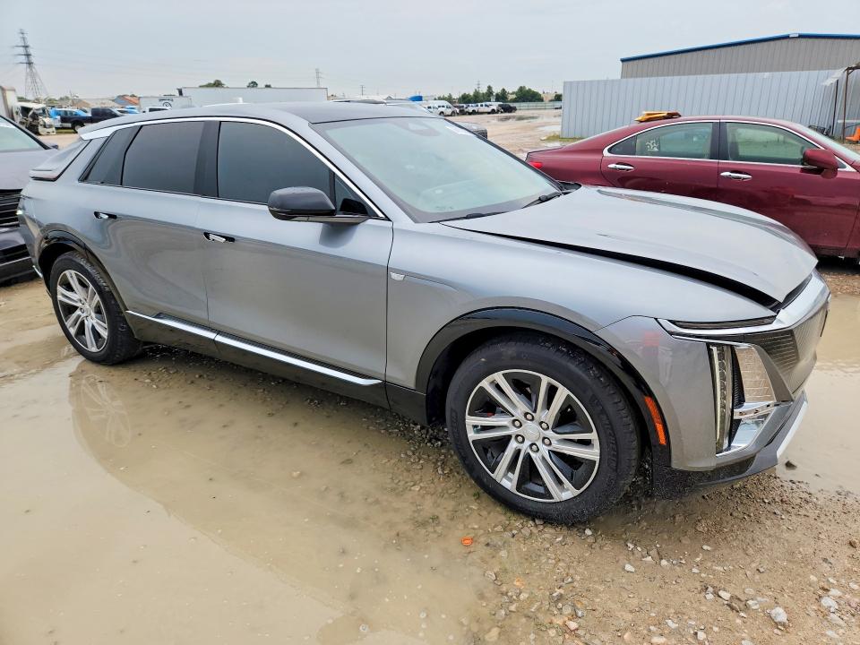 Продажа на аукционе авто 2024 Cadillac Lyriq, vin: 1GYKPMRK5RZ104003, номер лота: 68192436