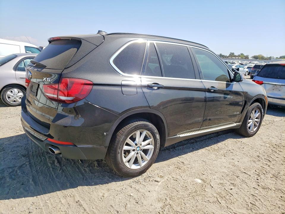69793676 :رقم المزاد ، 5UXKR0C59F0P10849 vin ، 2015 Bmw X5 مزاد بيع