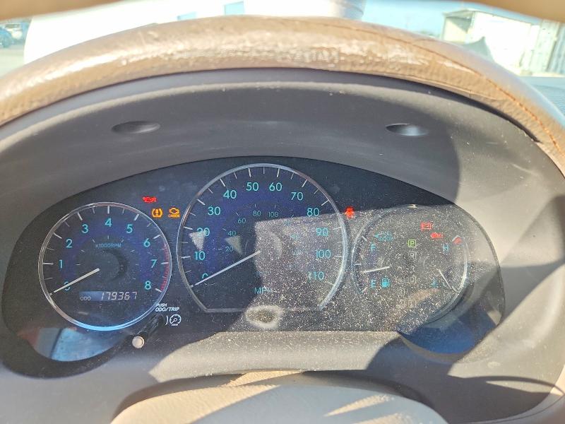 2010 Toyota Sienna მანქანა იყიდება აუქციონზე, vin: 5TDKK4CC6AS309759, აუქციონის ნომერი: 69249836