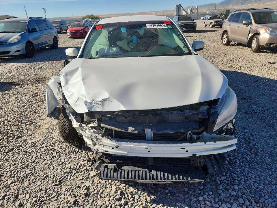 67646026 :رقم المزاد ، 4S3BNAC66H3053313 vin ، 2017 Subaru Legacy مزاد بيع