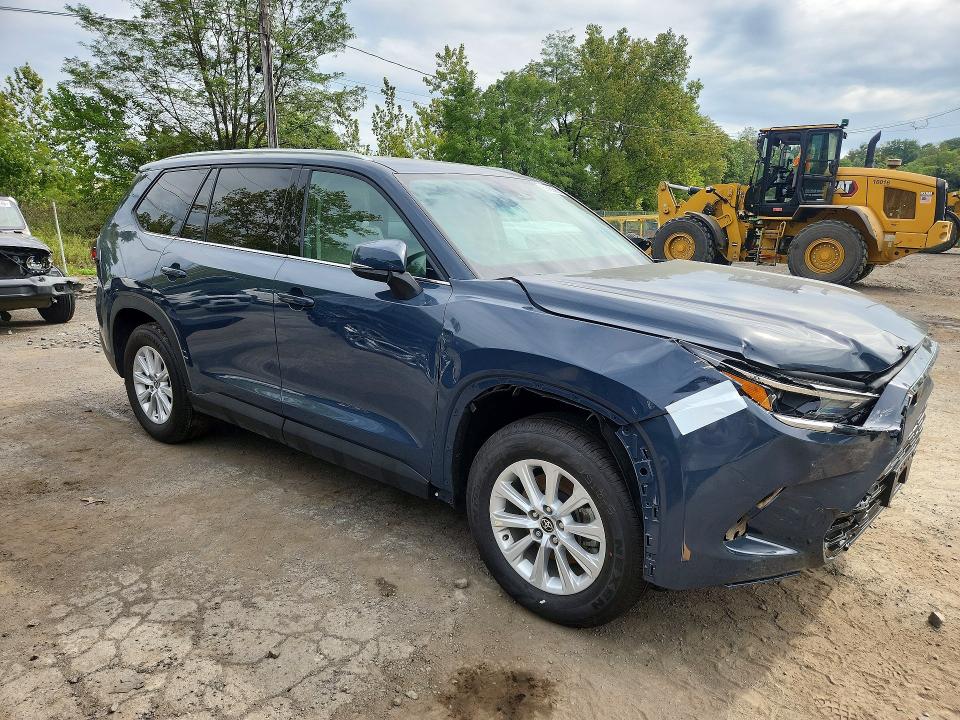 Auction sale of the 2025 Toyota Grand Highlander Hybrid, vin: 5TDACAB54SS055092, lot number: 69489366