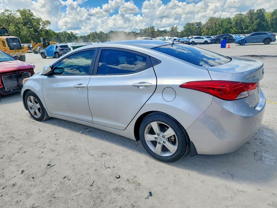 2013 Hyundai Elantra მანქანა იყიდება აუქციონზე, vin: KMHDH4AE1DU893513, აუქციონის ნომერი: 67860186
