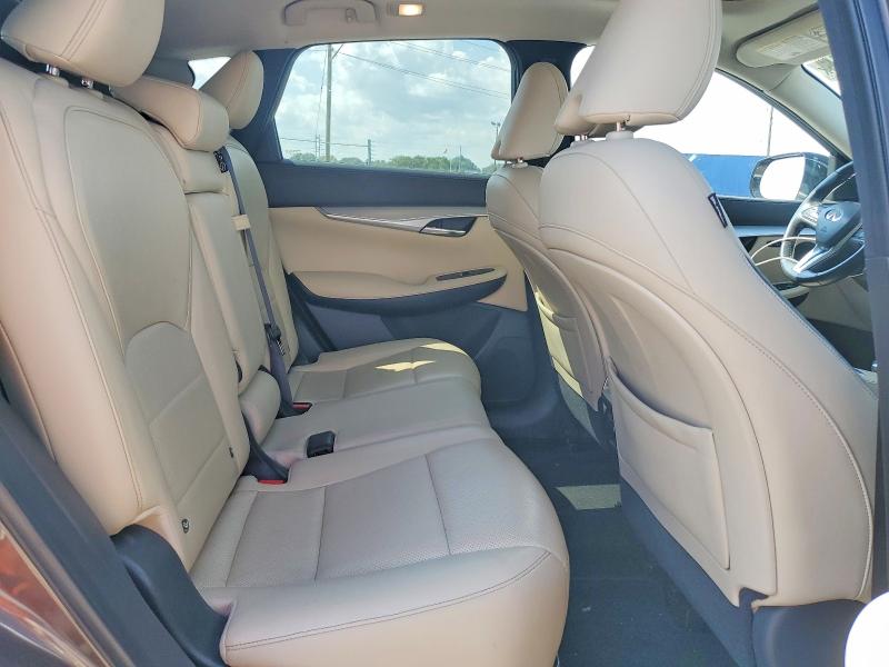 Продажа на аукционе авто 2019 Infiniti Qx50, vin: 3PCAJ5M32KF119501, номер лота: 69342556