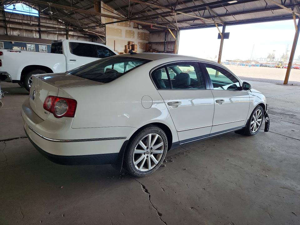 2010 Volkswagen Passat მანქანა იყიდება აუქციონზე, vin: WVWJM7AN5AE106461, აუქციონის ნომერი: 70083956