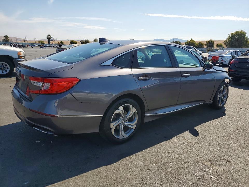 70014896 :رقم المزاد ، 1HGCV1F43KA101885 vin ، 2019 Honda Accord مزاد بيع