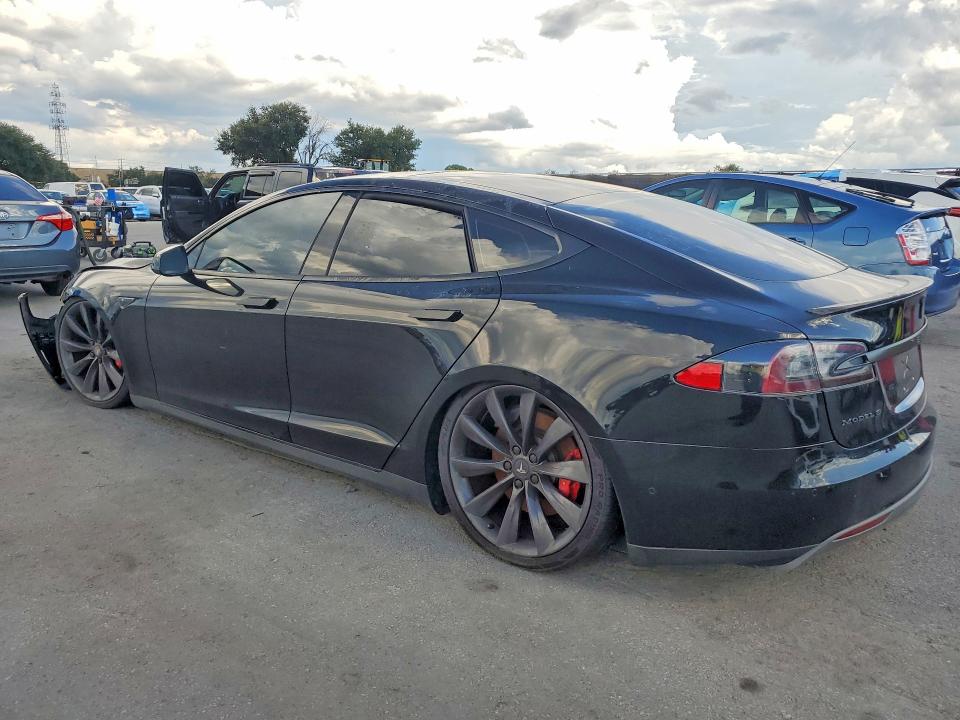 Auction sale of the 2014 Tesla Model S, vin: 5YJSA1H29EFP67789, lot number: 68736596