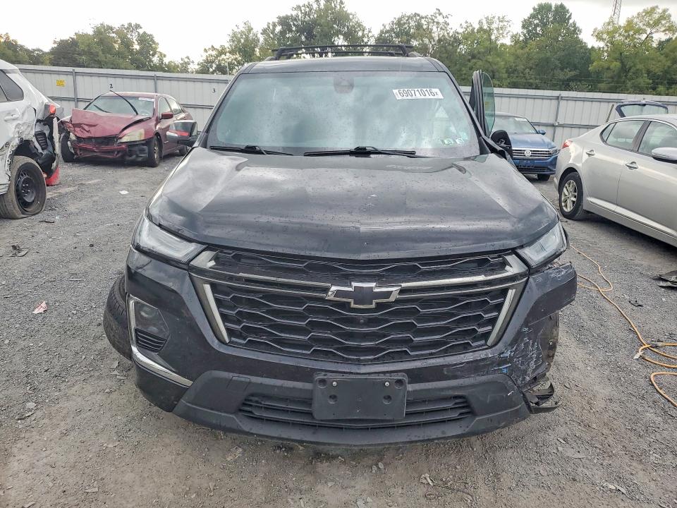 2022 Chevrolet Traverse მანქანა იყიდება აუქციონზე, vin: 1GNEVKKW6NJ138848, აუქციონის ნომერი: 69071016