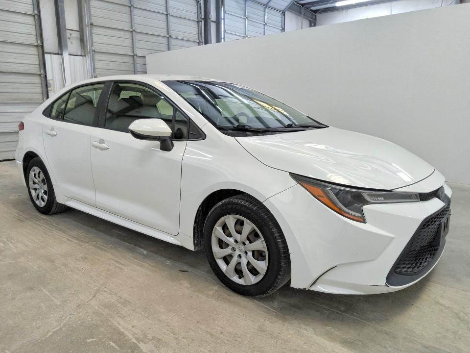 Продажа на аукционе авто 2021 Toyota Corolla, vin: JTDEPMAEXMJ126353, номер лота: 69724246