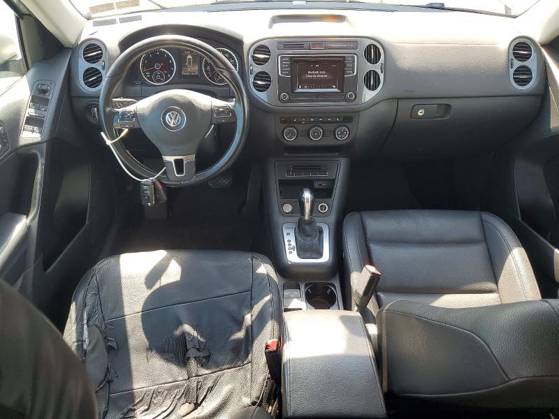 67499616 :رقم المزاد ، WVGBV7AX4GW555132 vin ، 2016 Volkswagen Tiguan مزاد بيع